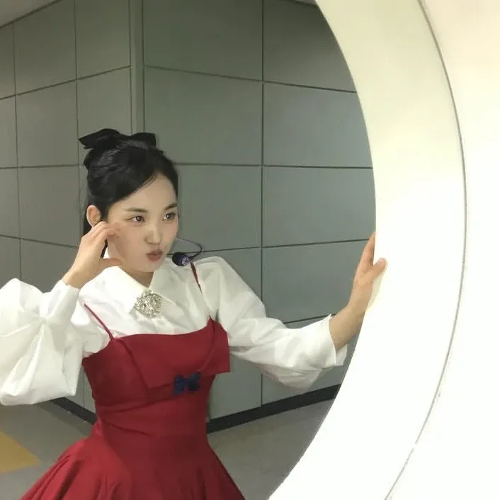 Recent activity shot of Kim Taeyeon