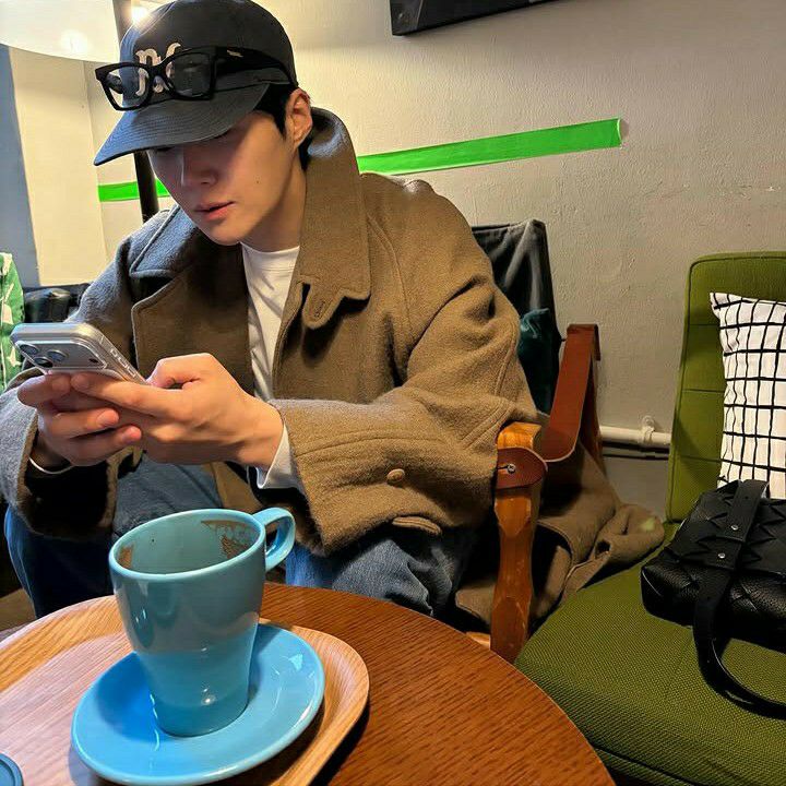 Momen yang diabadikan oleh penggemar Kim Seonho