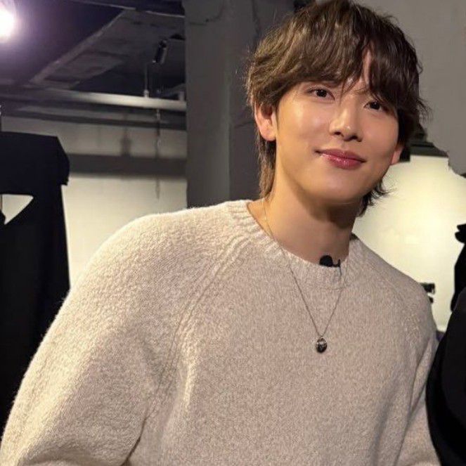 Latest photo of Yim Siwan