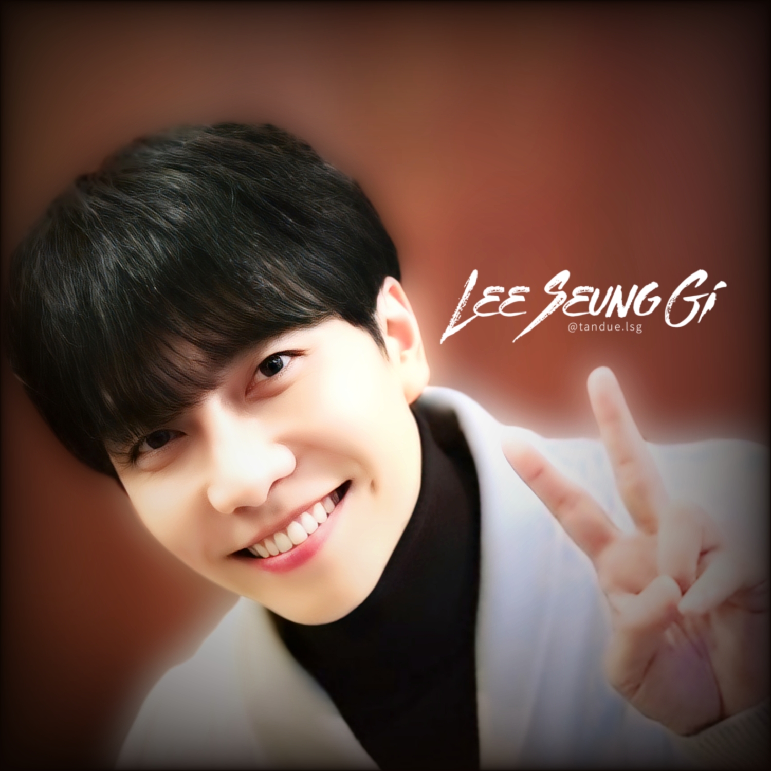 Foto terbaru dari Lee Seunggi