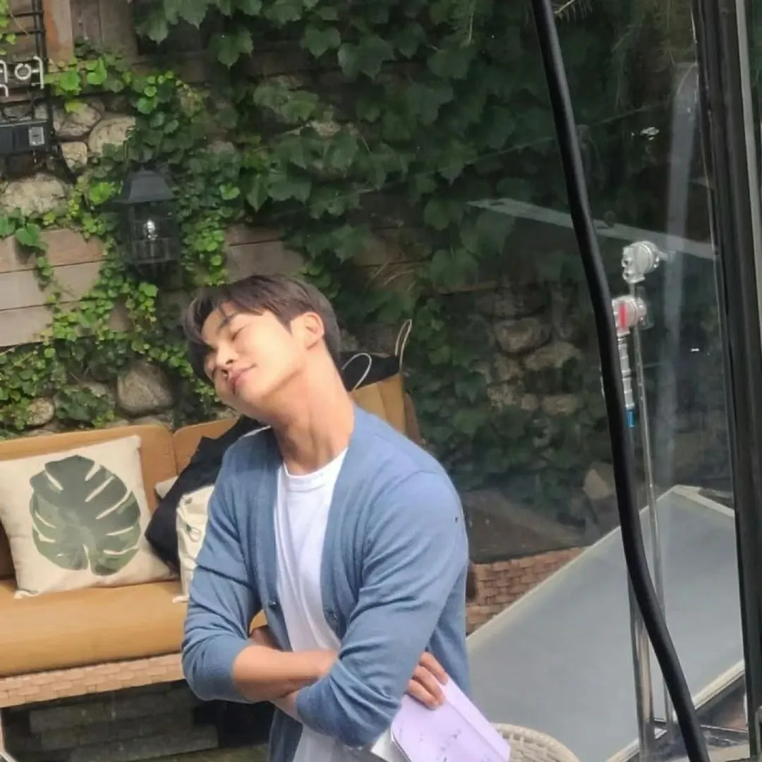 路云的最新照片