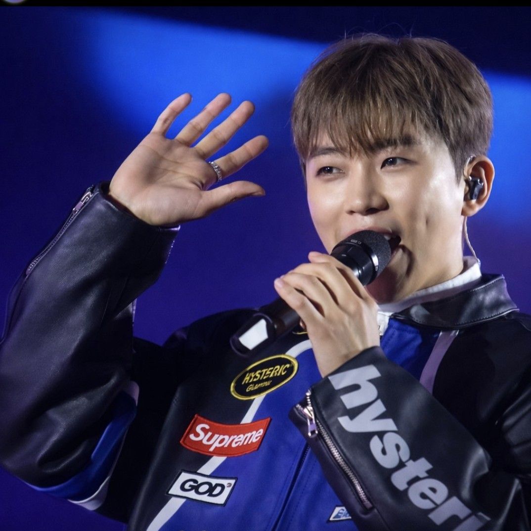 임영웅의 비하인드 컷