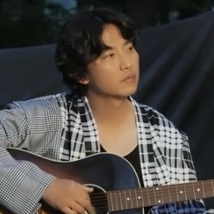 Recent activity shot of Kim Namgil