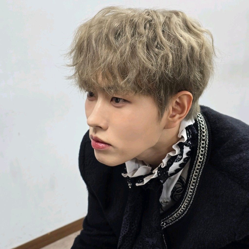 Latest photo of Lee Byeongchan