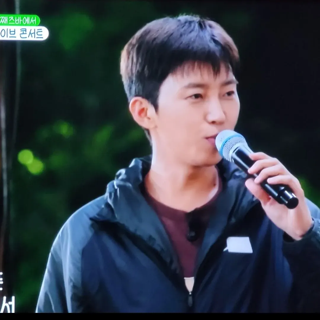 Momen yang diabadikan oleh penggemar Lim Youngwoong