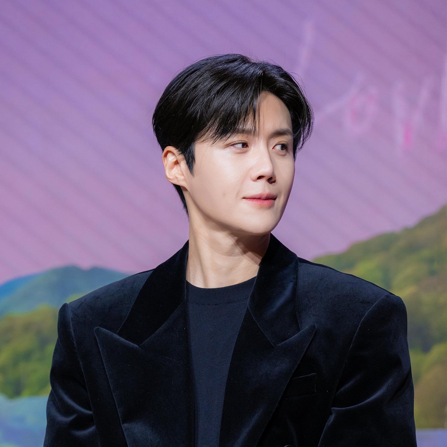 Recent activity shot of Kim Seonho