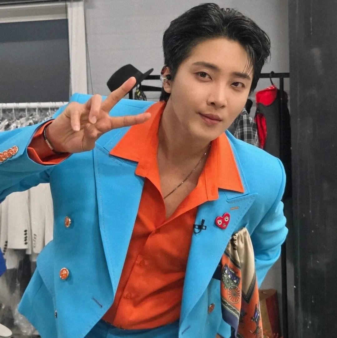 Behind-the-scenes cut of Hwang Yunsung