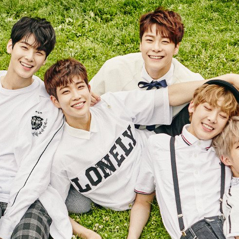 Recent activity shot of Cha Eunwoo