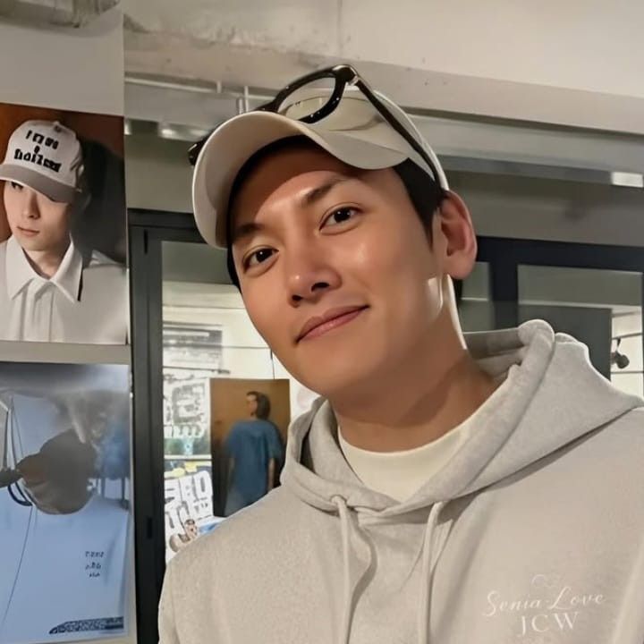 Behind-the-scenes cut of Ji Changwook