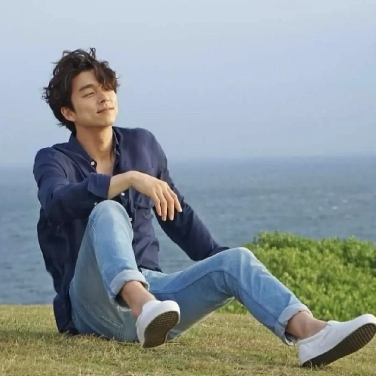 Behind-the-scenes cut of Gong Yoo