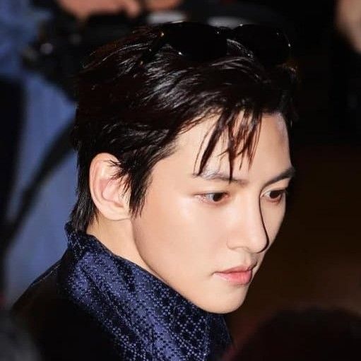 チ・チャンウクの最近の活動ショット