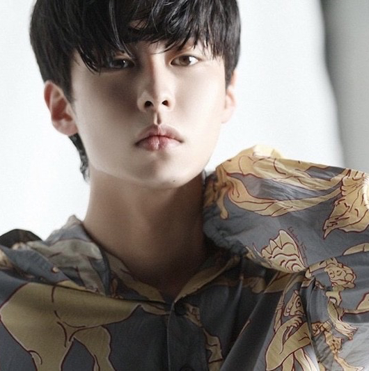 Latest photo of Lee Jaewook