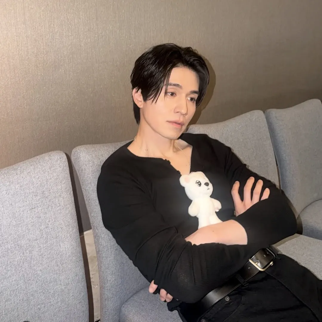 Cuplikan di balik layar dari Lee Dongwook