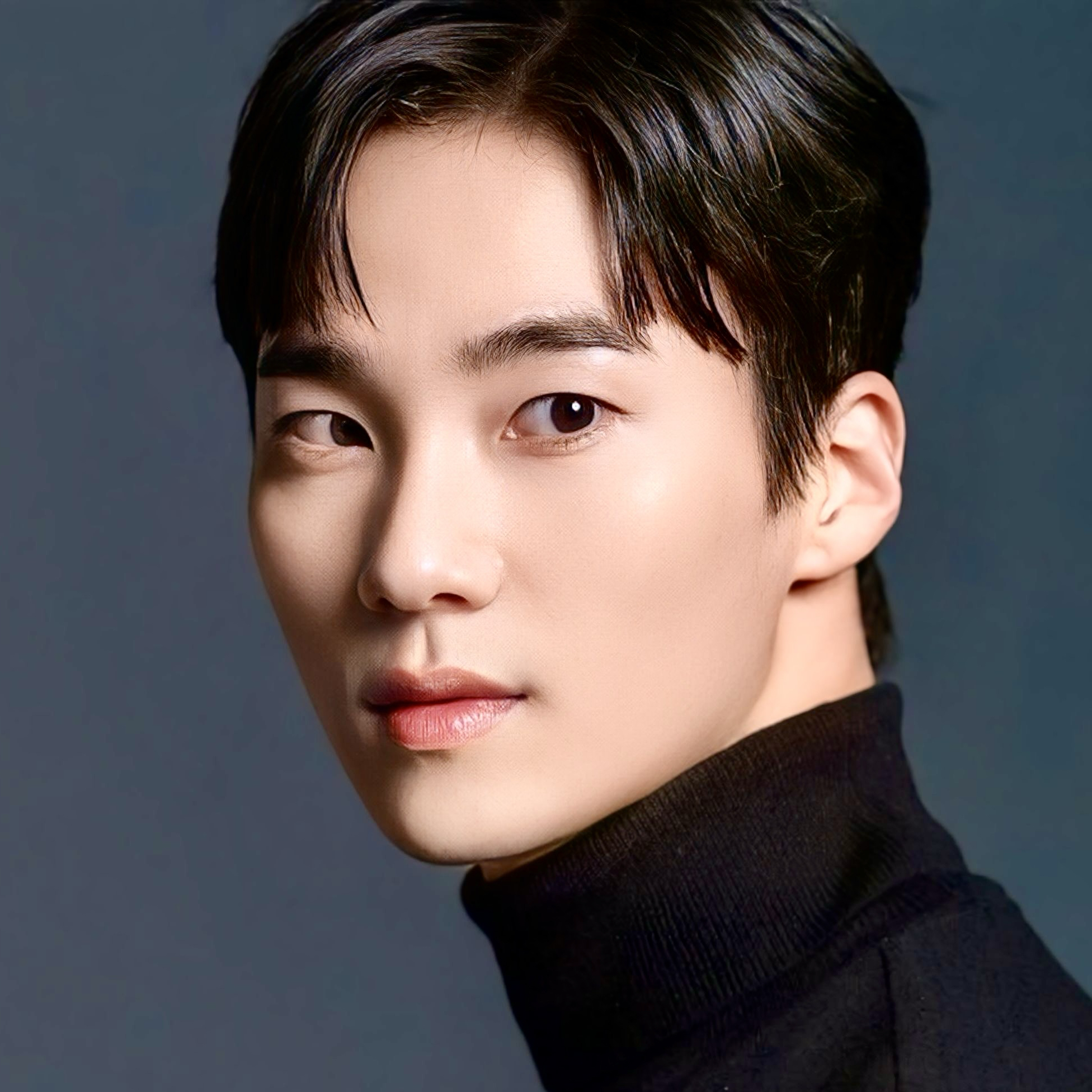 Recent activity shot of Lee Hongnae