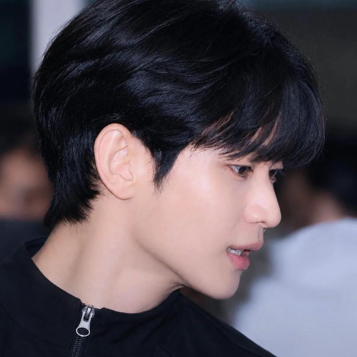 Recent activity shot of Kim Soohyun