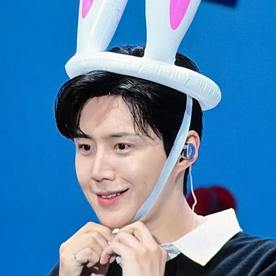 김선호 최근 활동샷
