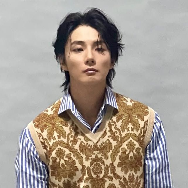 Recent activity shot of Yoon Shiyoon