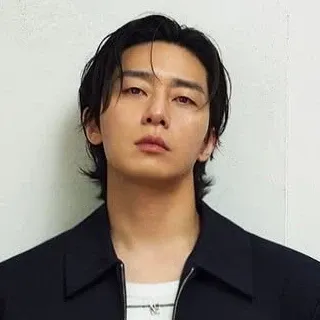 Behind-the-scenes cut of Park Seojoon