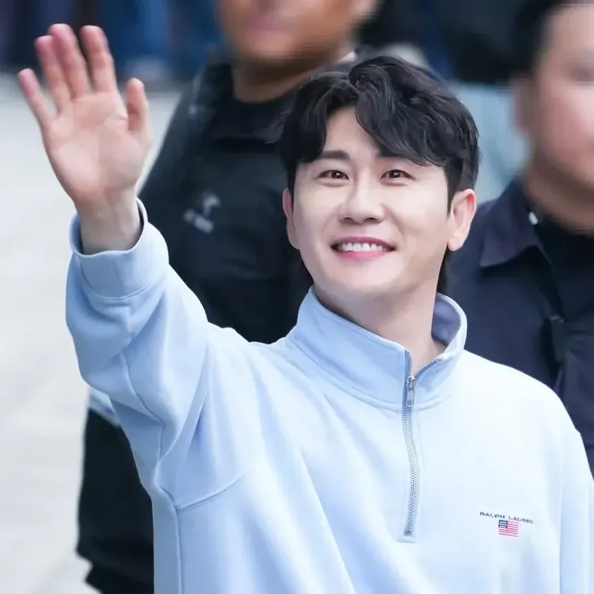 영탁의 최신 사진