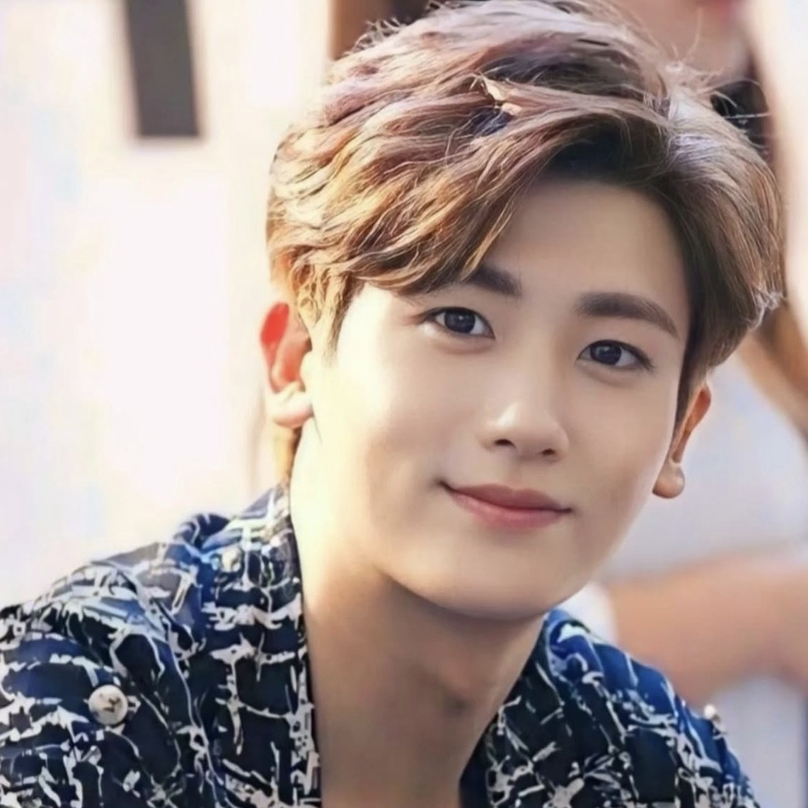 Latest photo of Park Hyungsik
