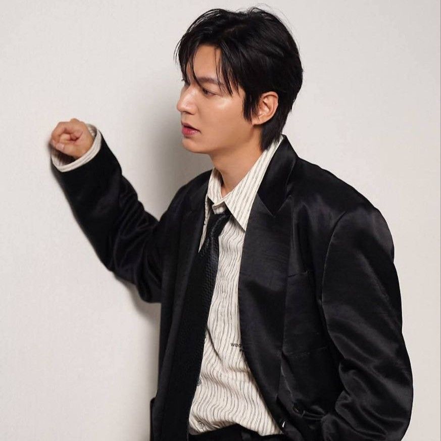 Behind-the-scenes cut of Lee Minho