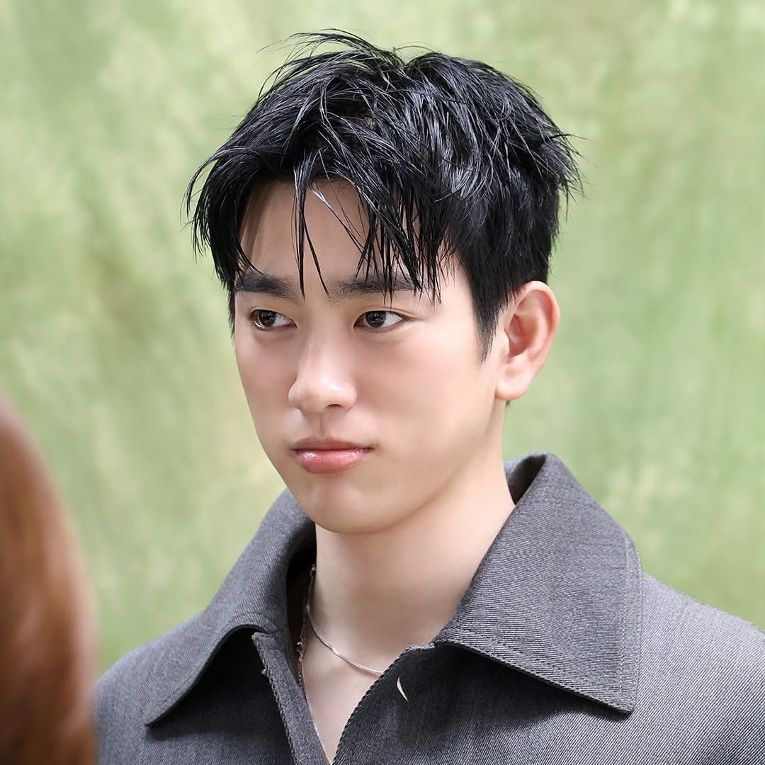 Momen yang diabadikan oleh penggemar Park Jinyoung