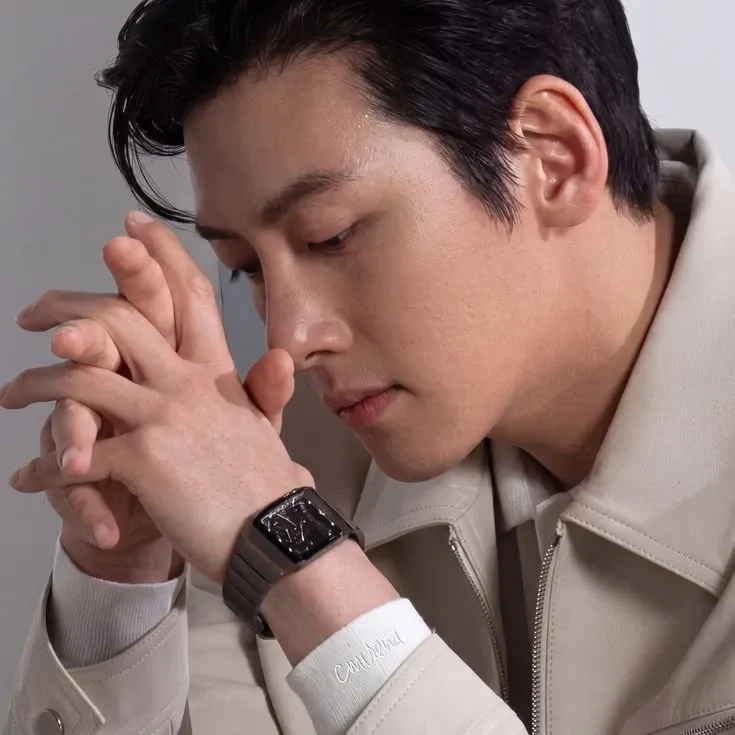 Behind-the-scenes cut of Ji Changwook