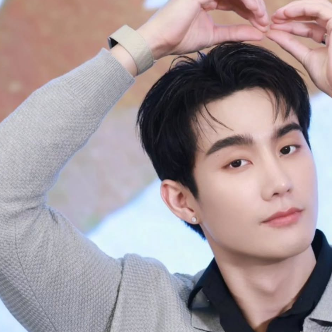 Cuplikan di balik layar dari Force Jiratchapong Srisang