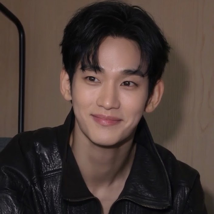 Latest photo of Kim Soohyun