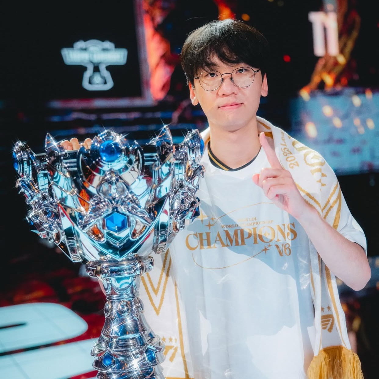 A moment captured by a fan of Doran