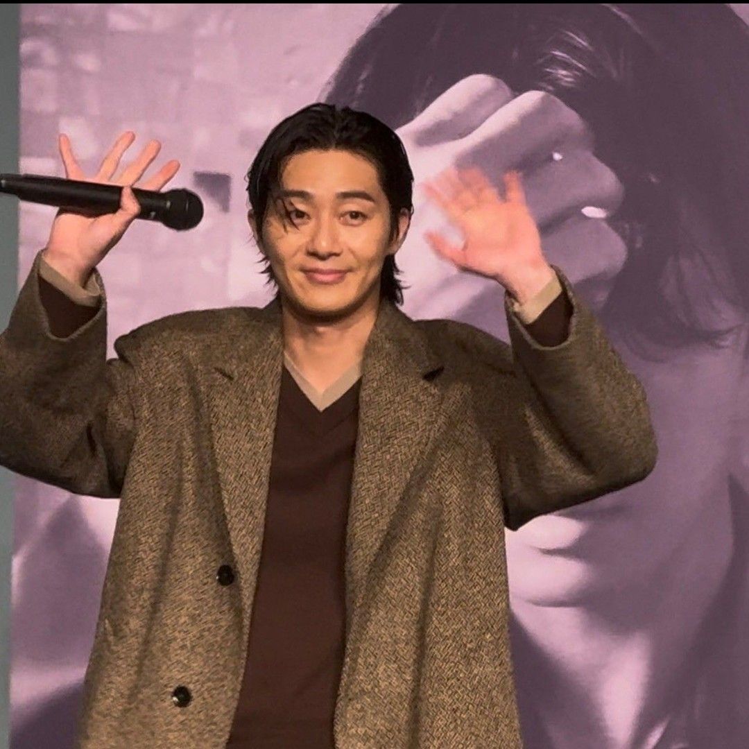 Latest photo of Park Seojoon