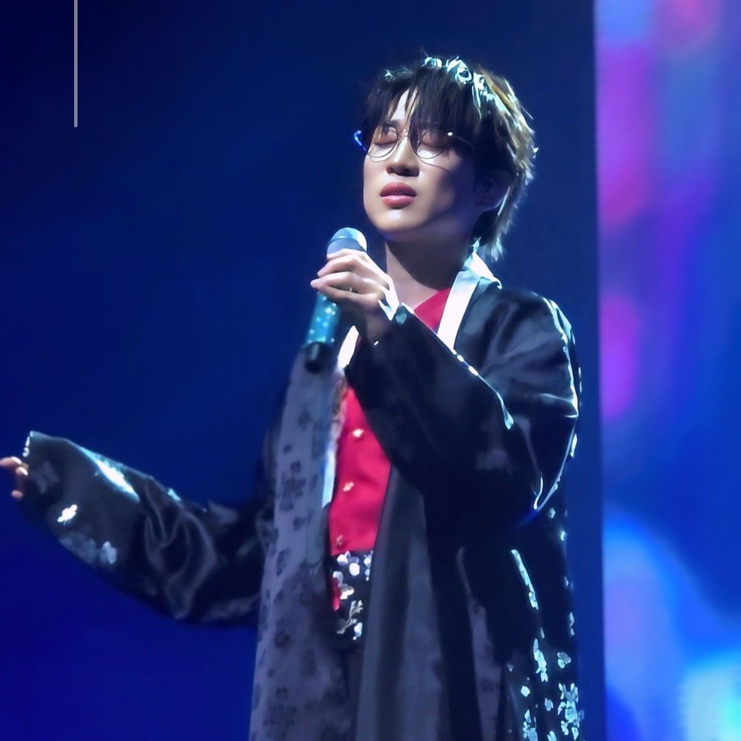 Recent activity shot of An Sunghoon