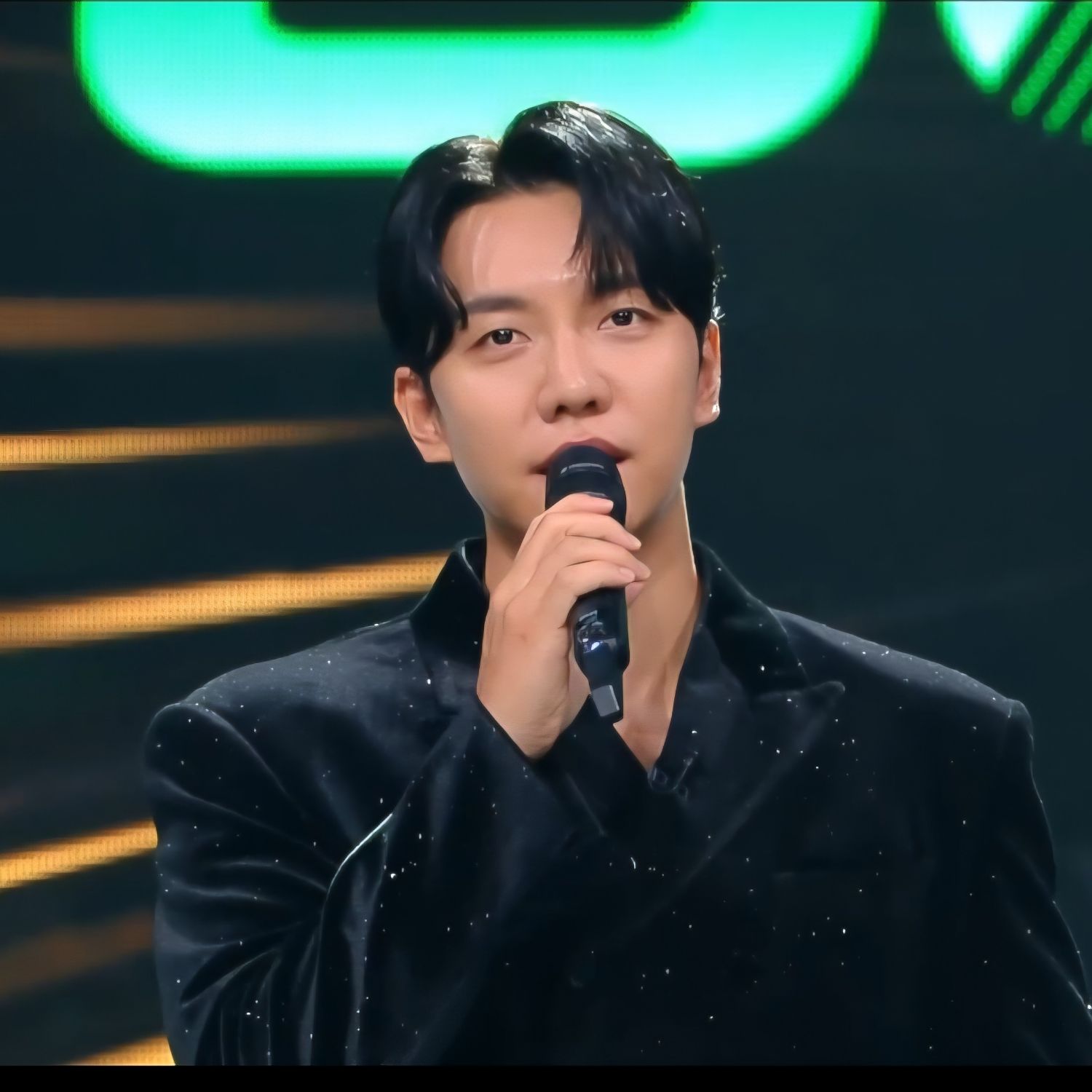 イ・スンギの最新写真