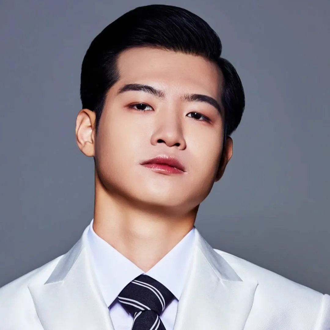 Latest photo of Jo Myungsup
