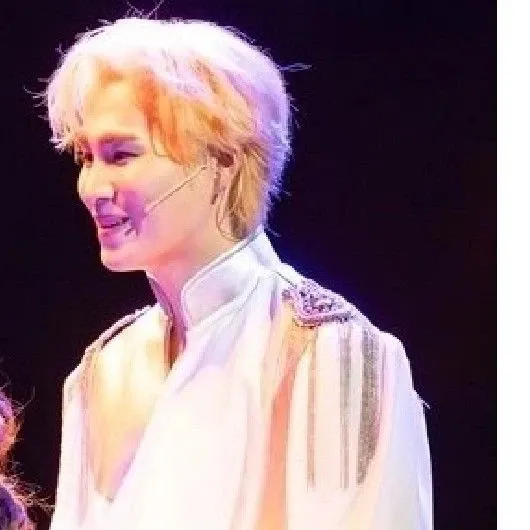 김희재의 최신 사진