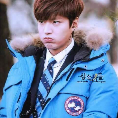 이민호 최근 활동샷