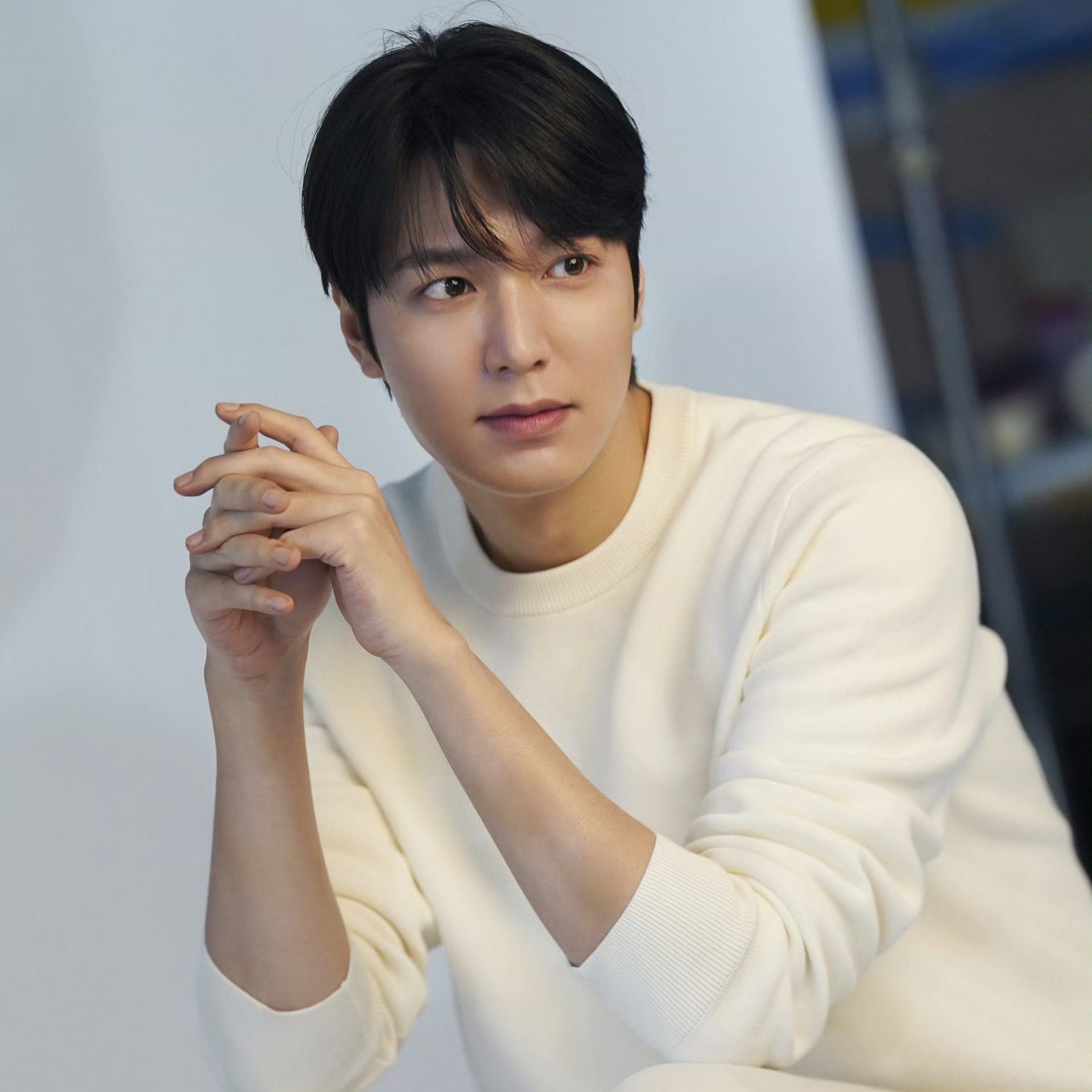 イ・ミンホの最近の活動ショット