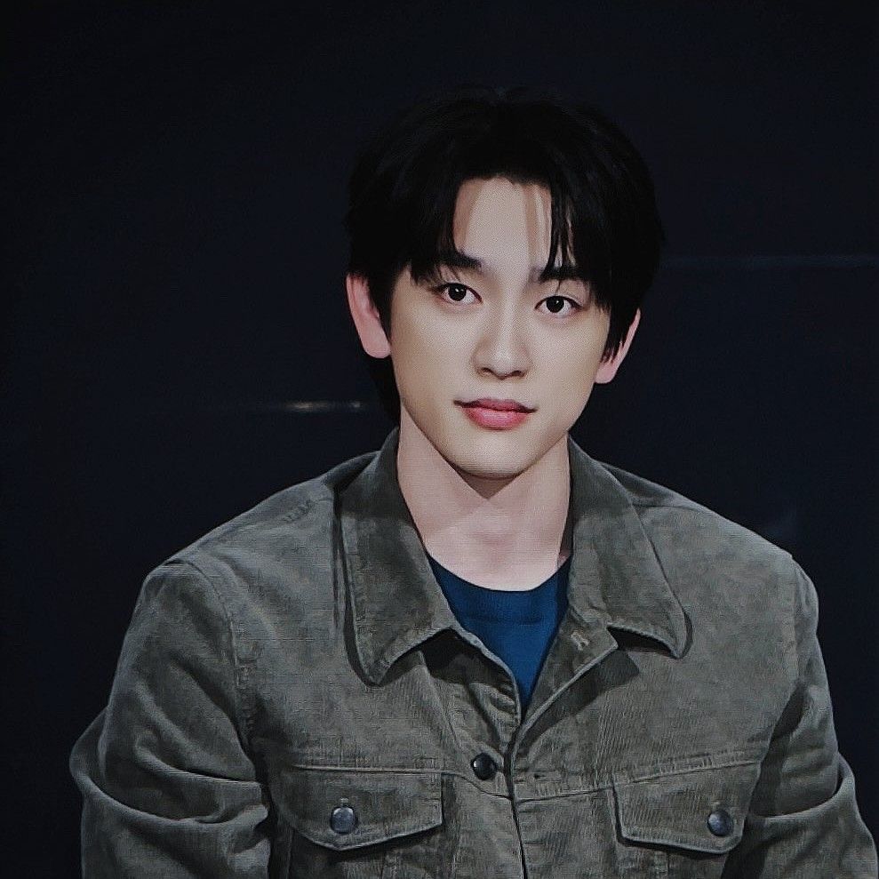 パク・ジニョンのビハインドカット