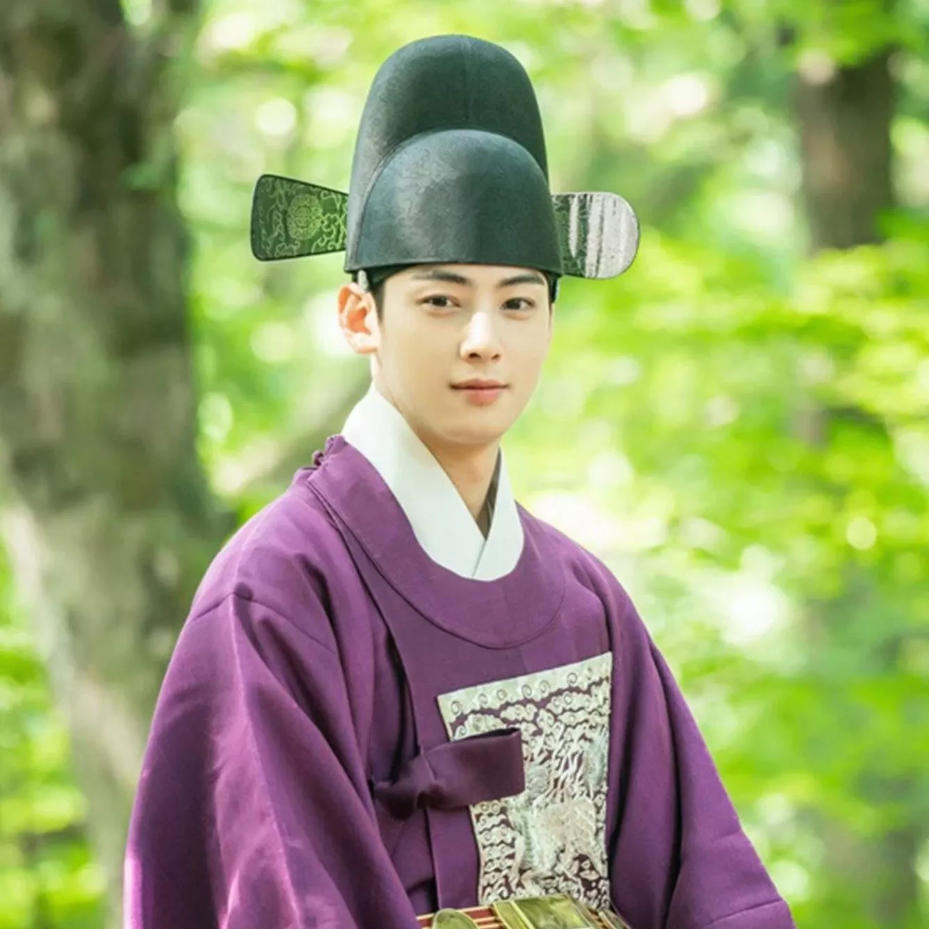 Latest photo of Cha Eunwoo