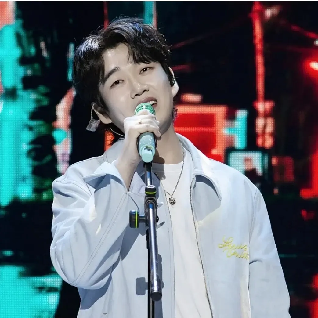 Recent activity shot of Hwang Youngwoong