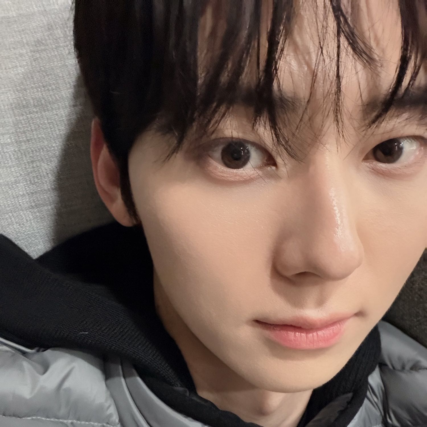 황민현 최근 활동샷