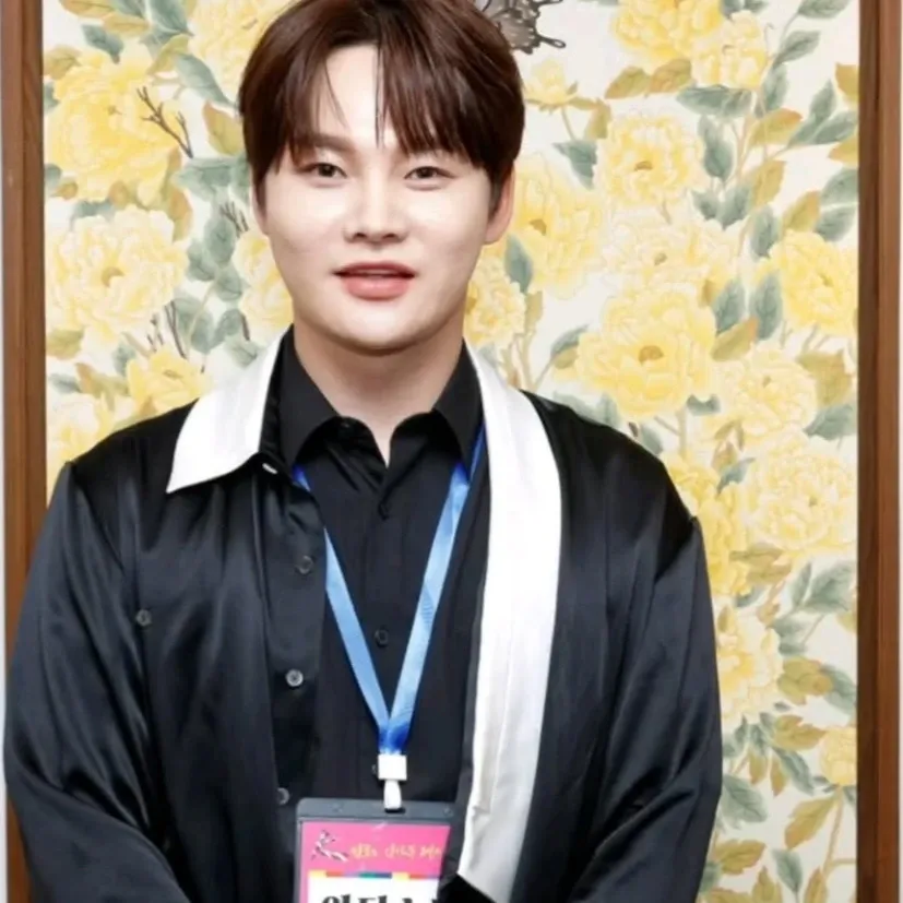 박서진 최근 활동샷