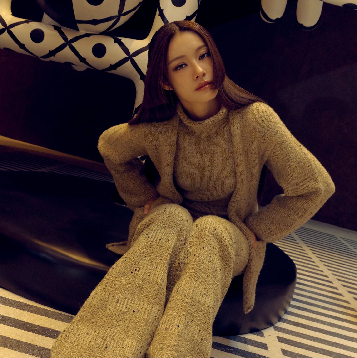 Behind-the-scenes cut of Namtan Tipnaree Weerawatnodom