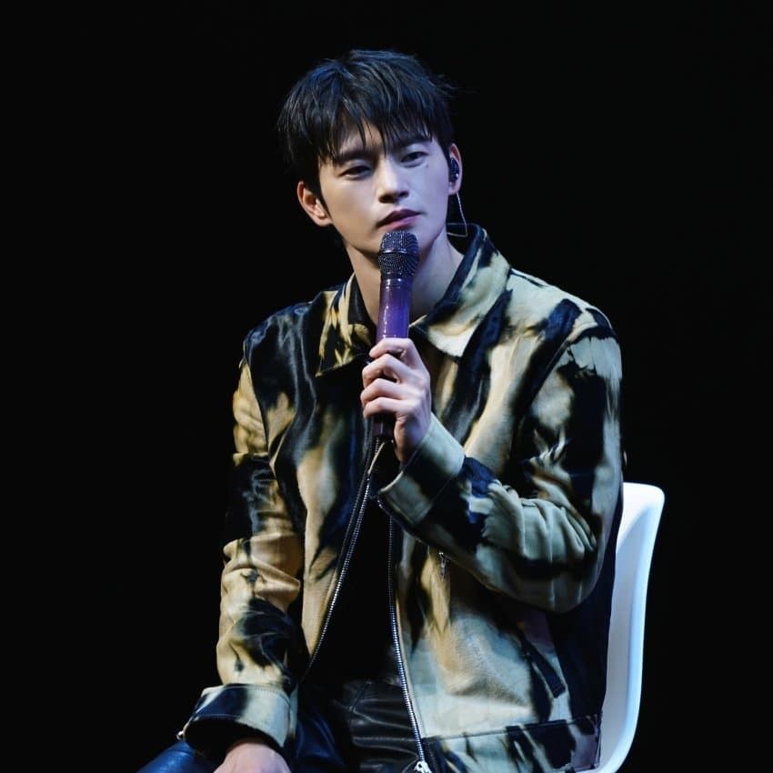 서인국 최근 활동샷