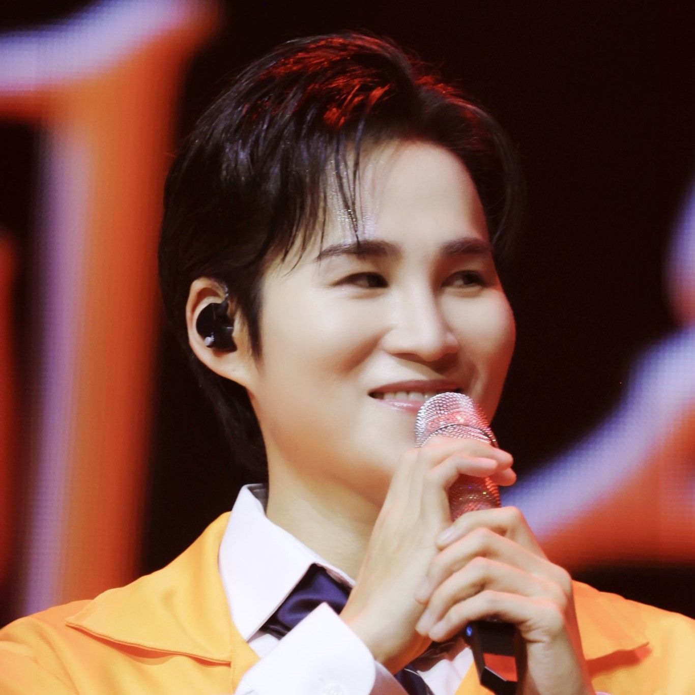 金熙栽的最新照片