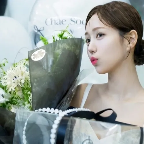 Behind-the-scenes cut of Chae Soobin