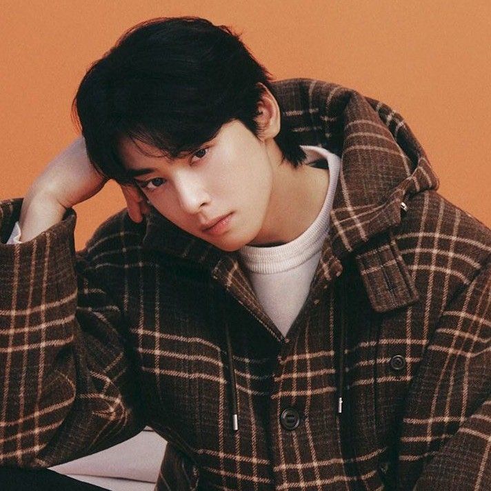 차은우의 비하인드 컷