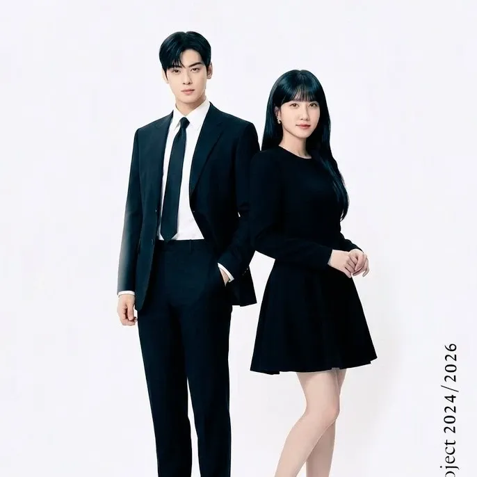 Latest photo of Cha Eunwoo