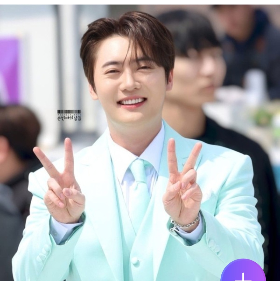 Recent activity shot of Son Binah