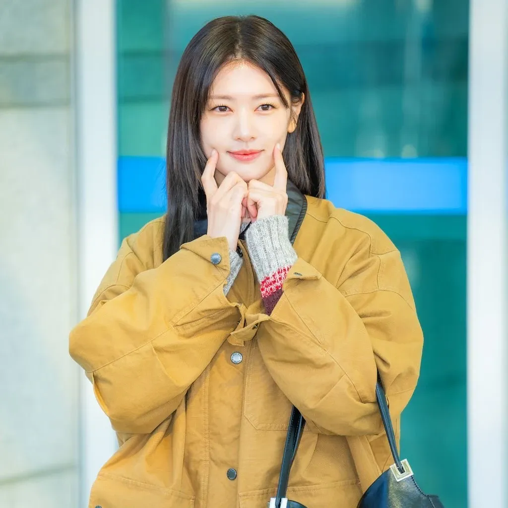 Recent activity shot of Jung Somin